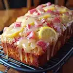 Pain à la Rhubarbe et Citron avec Glaçage
